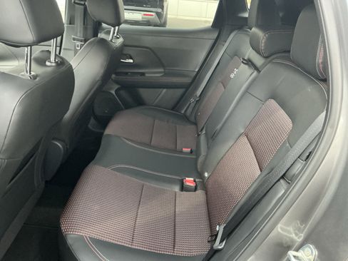 Used 2025 Nissan Kicks SR AWD/4WD image 10