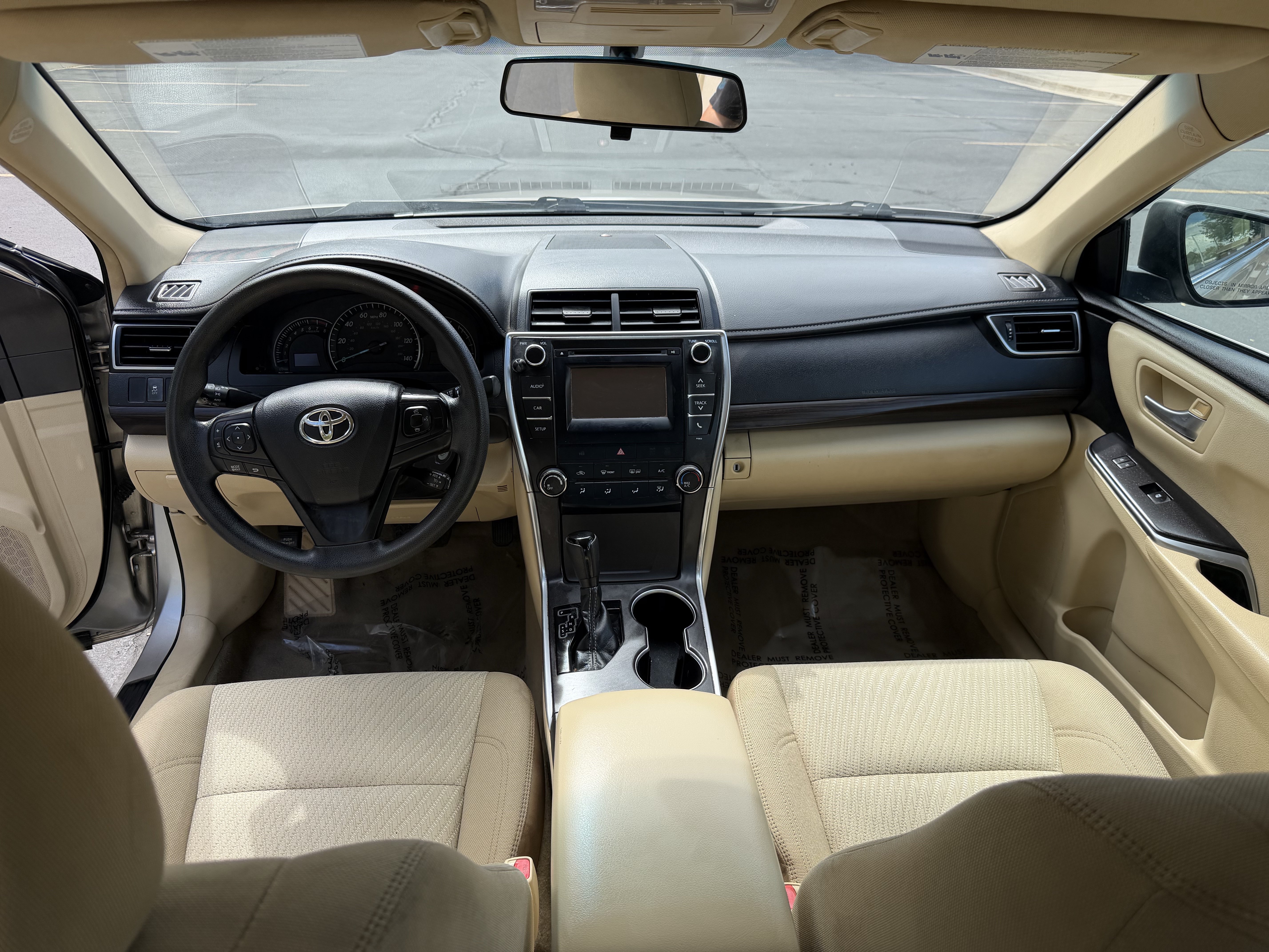 Used 2015 Toyota Camry LE FWD image 19