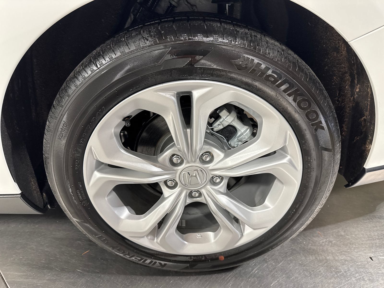 Used 2024 Honda Accord LX image 12