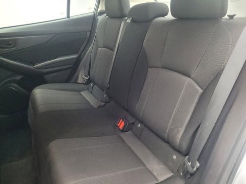 Used 2019 Subaru Impreza 2.0i Premium image 18
