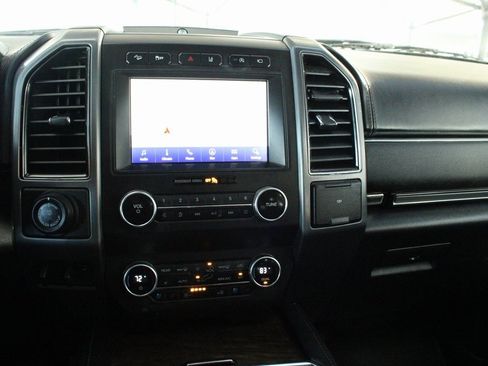 Used 2020 Ford Expedition Max Platinum image 43