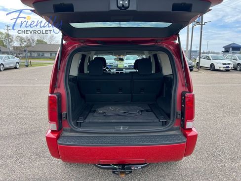 Used 2011 Dodge Nitro Heat w/ Popular Equipment Group AWD/4WD image 11