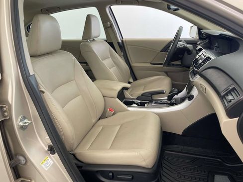 Used 2014 Honda Accord EX-L image 17