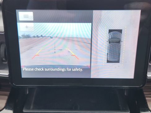 Used 2021 Ford Explorer Limited w/ Equipment Group 301A image 22