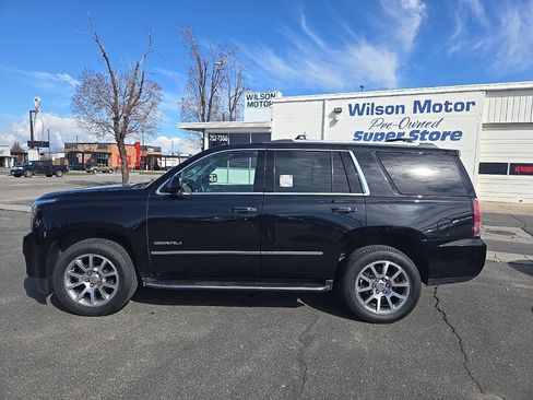 Used 2020 GMC Yukon Denali AWD/4WD image 8