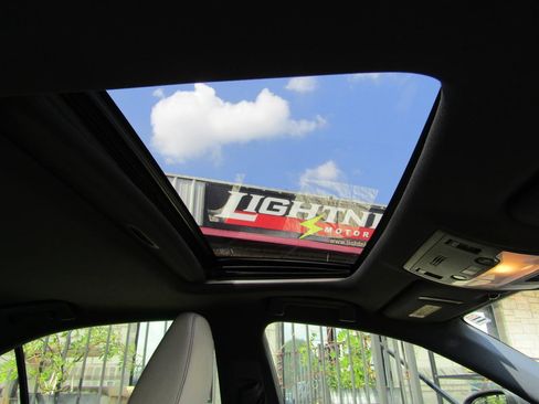 Used 2014 Lexus IS 250 w/ F-Sport Package image 8