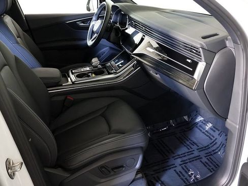 Used 2025 Audi Q7 3.0T Premium Plus w/ Premium Plus Package AWD/4WD image 37