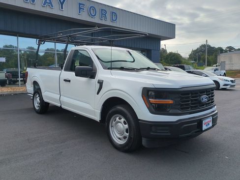 Used 2024 Ford F150 XL RWD image 3