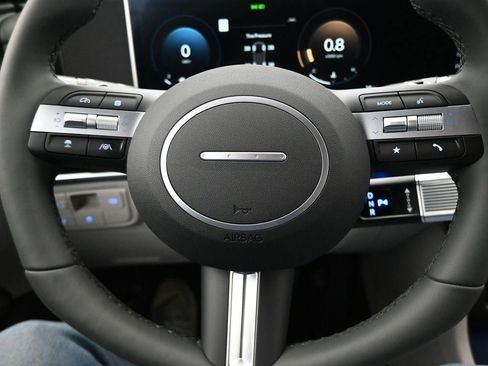 New 2026 Hyundai Tucson Limited image 29