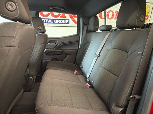 Used 2023 Chevrolet Colorado LT w/ LT Convenience Package II AWD/4WD image 20