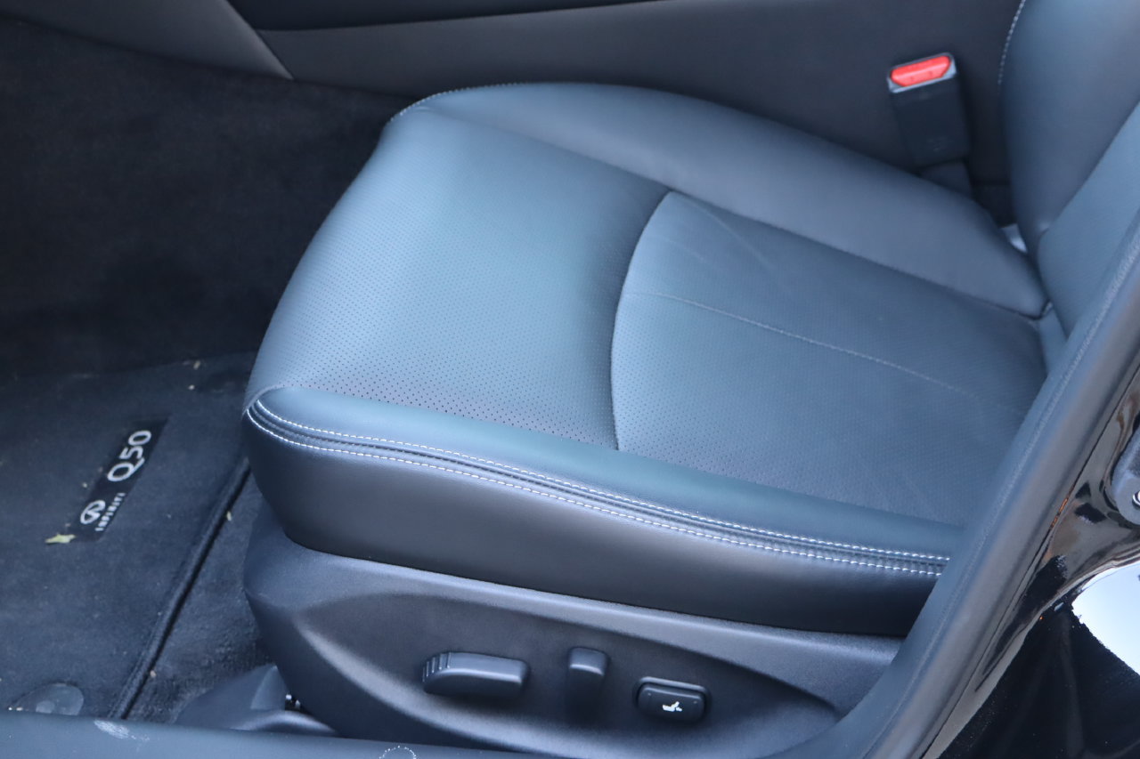 Used 2024 INFINITI Q50 Luxe w/ Cargo Package RWD image 16