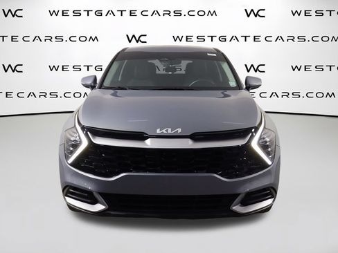 Used 2025 Kia Sportage EX FWD image 2