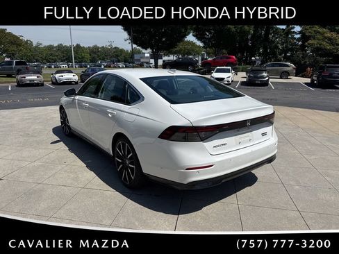 Used 2024 Honda Accord Touring image 7