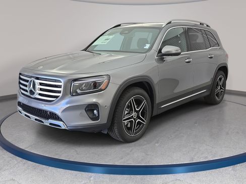 New 2026 Mercedes-Benz GLB 250 image 1
