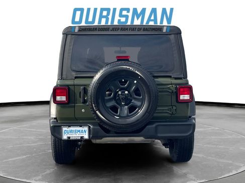 Used 2022 Jeep Wrangler Unlimited Sport image 5