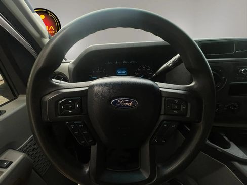 Used 2022 Ford E-350 and Econoline 350 Super Duty w/ Power Windows & Locks Group RWD image 20