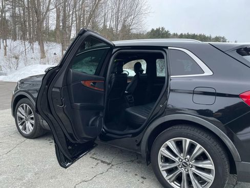 Used 2016 Lincoln MKX Reserve w/ Climate Package image 18