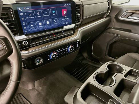 Used 2024 GMC Sierra 1500 Elevation AWD/4WD image 26