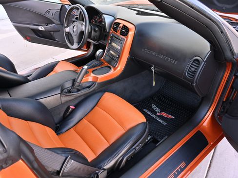 Used 2007 Chevrolet Corvette Coupe w/ Preferred Equipment Group RWD image 15