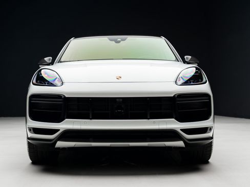 Used 2022 Porsche Cayenne Turbo GT AWD/4WD image 7