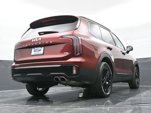 Used 2024 Kia Telluride EX X-Line image 46