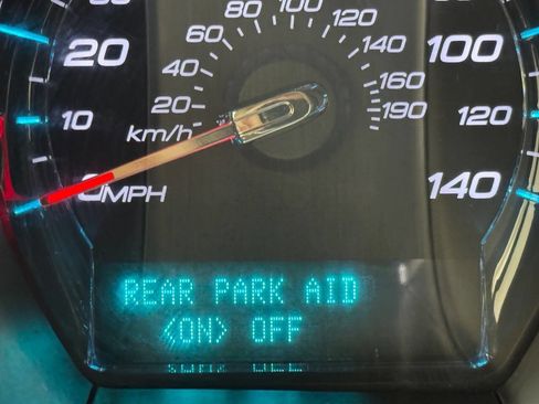 Used 2012 Ford Taurus SEL image 32