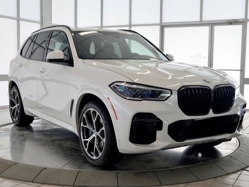 Used 2023 BMW X5 xDrive40i w/ Executive Package image 2