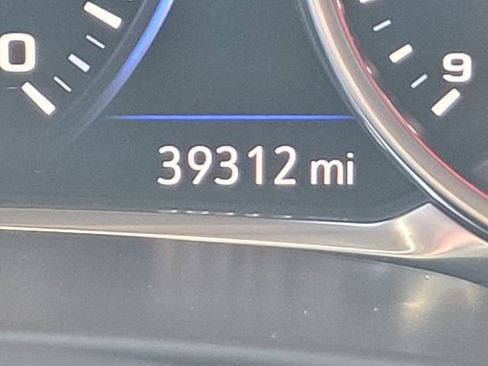 Used 2020 Chevrolet Blazer RS image 31