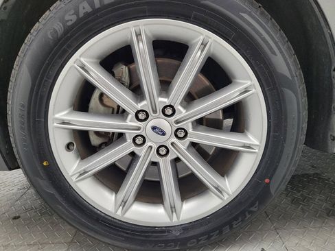 Used 2019 Ford Flex Limited image 31