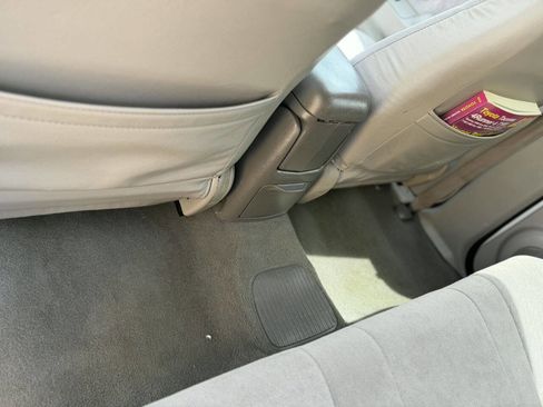 Used 2002 Toyota Tacoma PreRunner RWD image 13