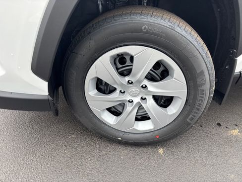 New 2025 Toyota RAV4 LE image 9