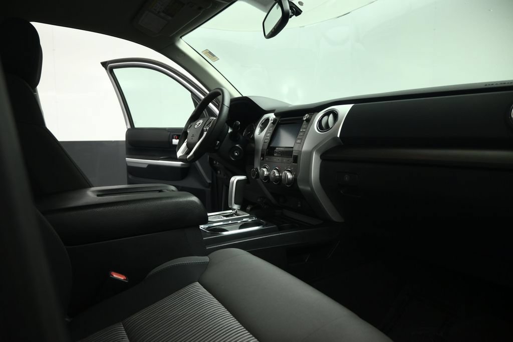 Used 2014 Toyota Tundra SR5 w/ SR5 Upgrade Package AWD/4WD image 52