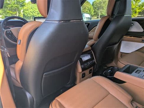 Used 2024 Lincoln Aviator Black Label w/ Dynamic Handling Package image 18