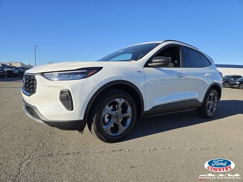 New 2026 Ford Escape ST-Line w/ Tech Pack #1 image 2