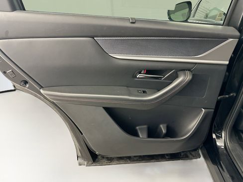 Used 2024 MAZDA CX-90 3.3 Turbo w/ Premium Package image 28