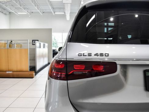 Certified 2026 Mercedes-Benz GLS 450 4MATIC w/ AMG Line Exterior image 12