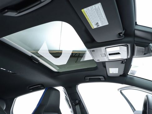 New 2026 Volkswagen Golf 2.0T Hatchback image 74