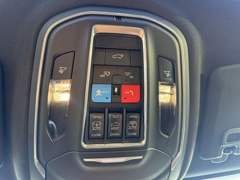 New 2026 Jeep Grand Cherokee L Limited image 28