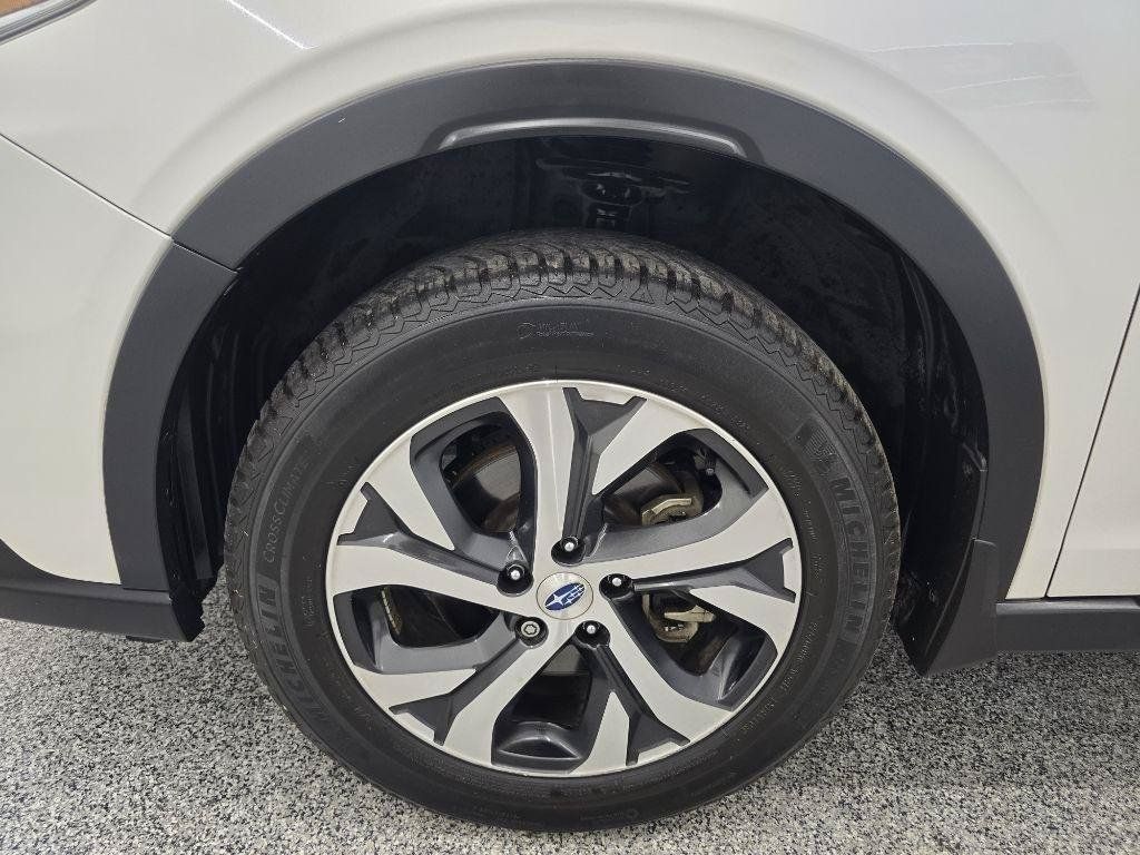 Used 2021 Subaru Outback Limited AWD/4WD image 30