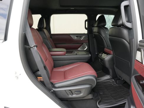 New 2026 INFINITI QX80 Autograph AWD/4WD image 22