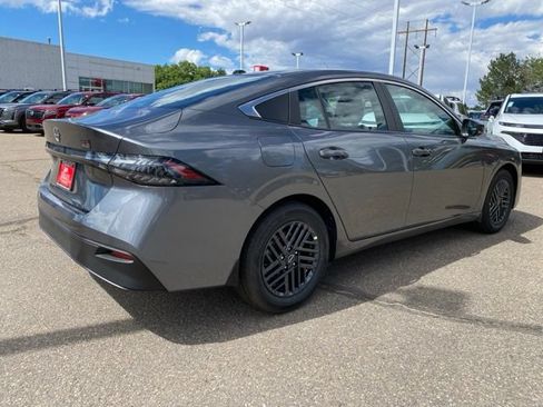 New 2027 Nissan Sentra SV FWD image 5