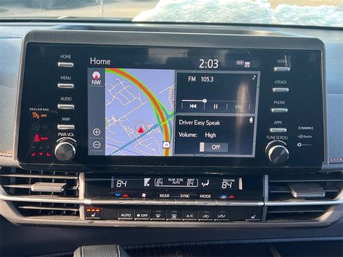 Used 2024 Toyota Sienna XSE image 18