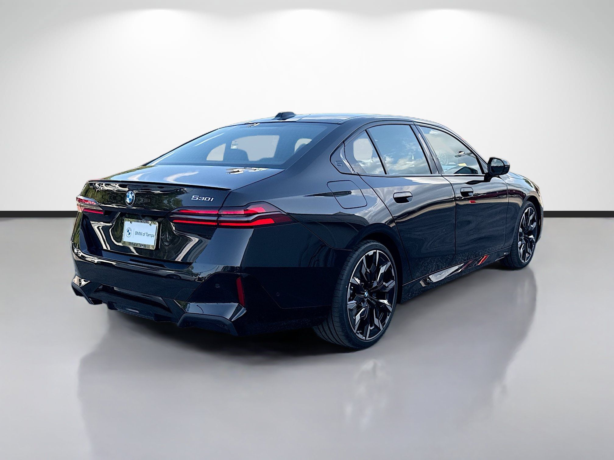 New 2027 BMW 530i w/ M Sport Package RWD image 3