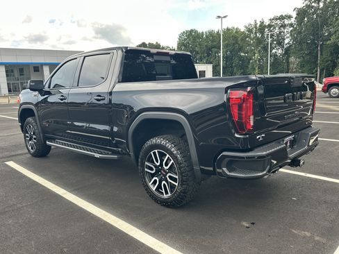 Used 2022 GMC Sierra 1500 AT4 w/ AT4 Preferred Package AWD/4WD image 6