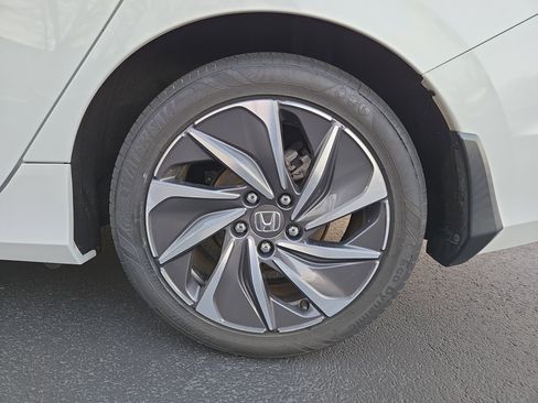 Used 2021 Honda Insight Touring image 10