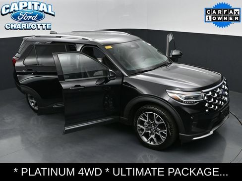 Used 2025 Ford Explorer Platinum w/ Ultimate Package AWD/4WD image 38
