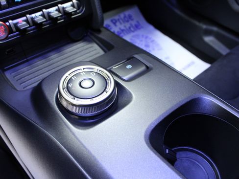 Used 2021 Ford Mustang Shelby GT500 w/ Technology Package image 21