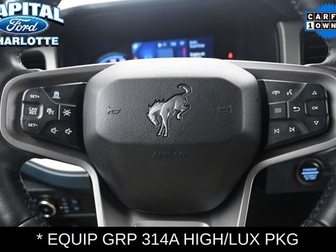 Used 2024 Ford Bronco Outer Banks AWD/4WD image 19