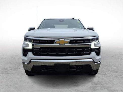 Used 2023 Chevrolet Silverado 1500 LT image 2