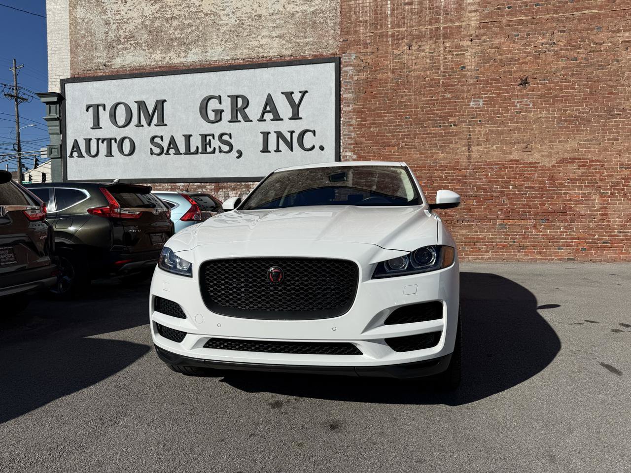 Used 2017 Jaguar F-PACE Premium AWD/4WD image 1